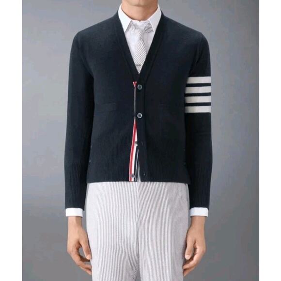 Thom Browne Mens Cashmere Cardigan Classic Fit Navy Size 4 (US 40) Scotland